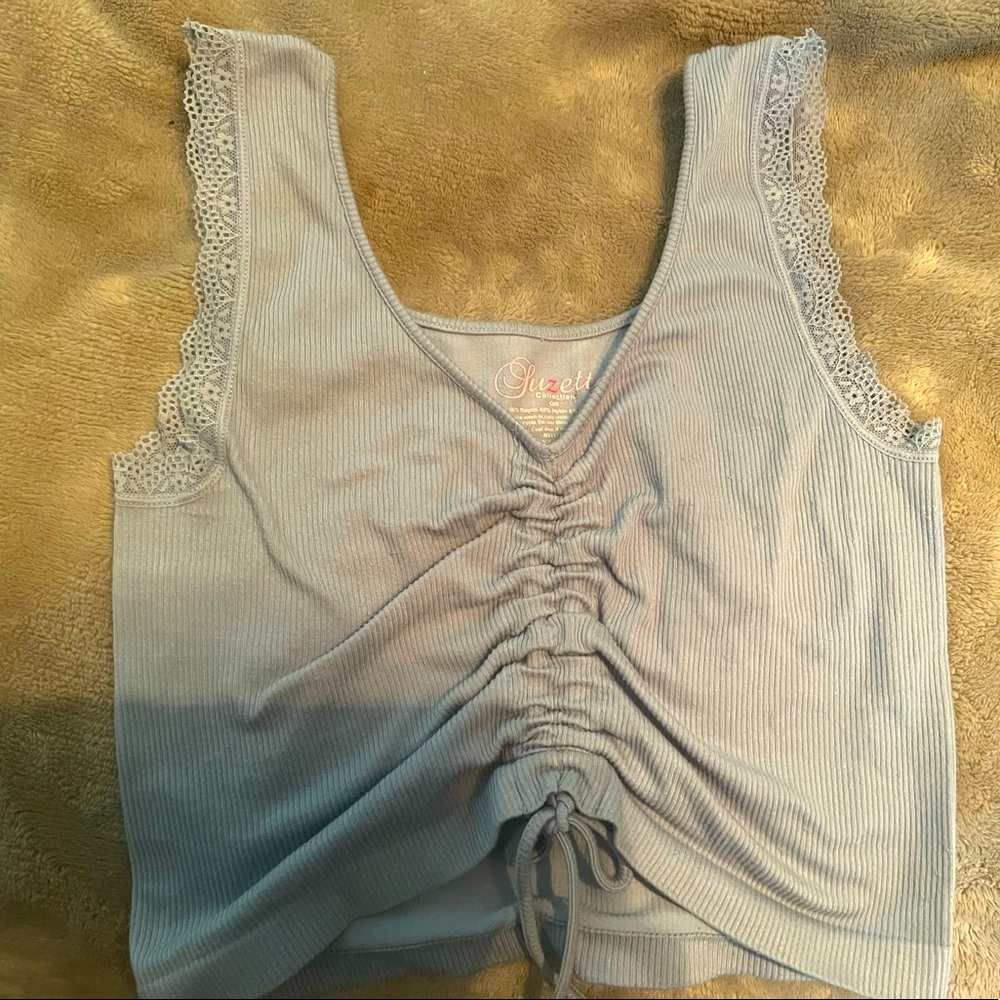Sleeveless blue ribbed crop top